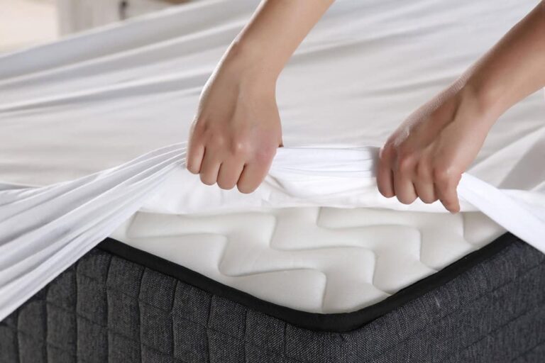 How to Buy the Right Mattress Protectors