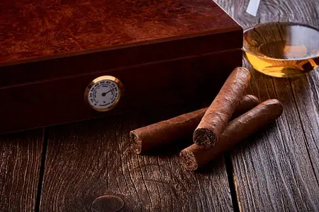 10 Fun Facts About Montecristo Cigars