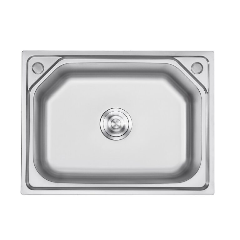 Why Stainless Steel Sinks Are the Best Option for Your Home