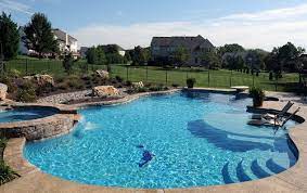 5 Things to Ask a Pool Contractor