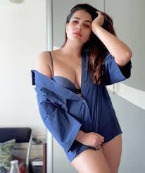 Escorts in Karachi Hotels | Escortsskarachi.com | 03107005161