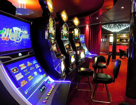 SLOT MACHINE MANUFACTURERS