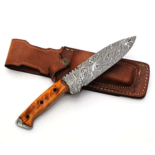 FOLDING KNIFE FOR OUTDOOR ENTHUSIASTS