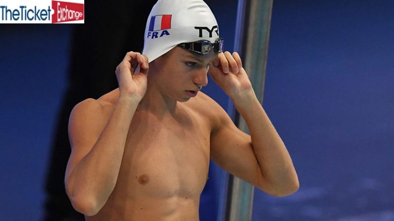 Swimming Player Léon Marchand breaks the NCAA record for 400 individual medals at the Olympic