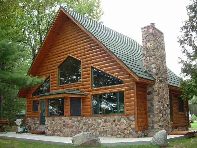 Are Log Siding Homes Worth the Money?