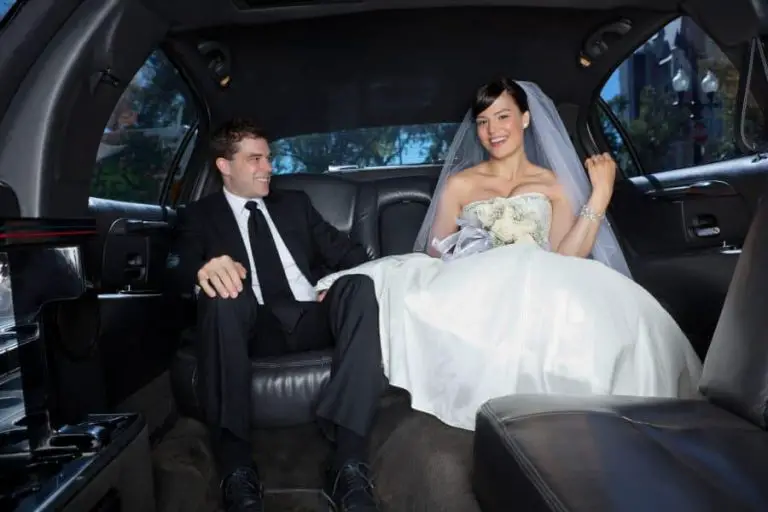 Book a Ft Lauderdale Limo for a Memorable Wedding in the City