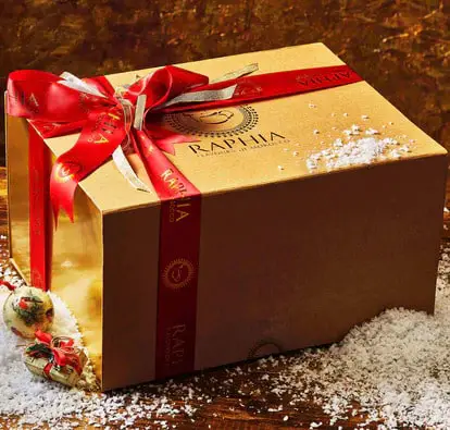 Indulge in the Best Chocolate Gift Hampers in the UK