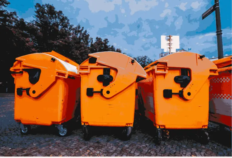 4 Benefits of Renting a Mini Dumpster