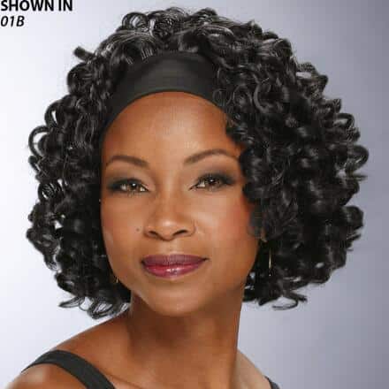 Embrace Elegance and Versatility with a Black Short Wig