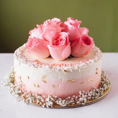 Order cakes online in India