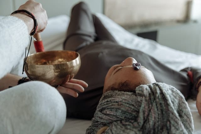 Experience True Connection: A Beginner’s Guide To Spiritual Healing In Melbourne