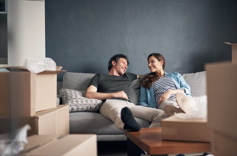 Effortless Re-locations: Professional Packers and Movers for a Smooth Move