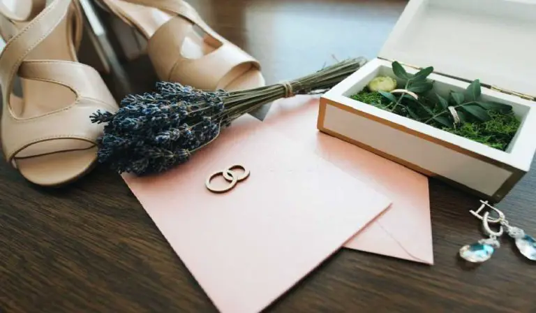 Personalised Wedding Gifts: Adding a Personal Touch to Celebrate Love