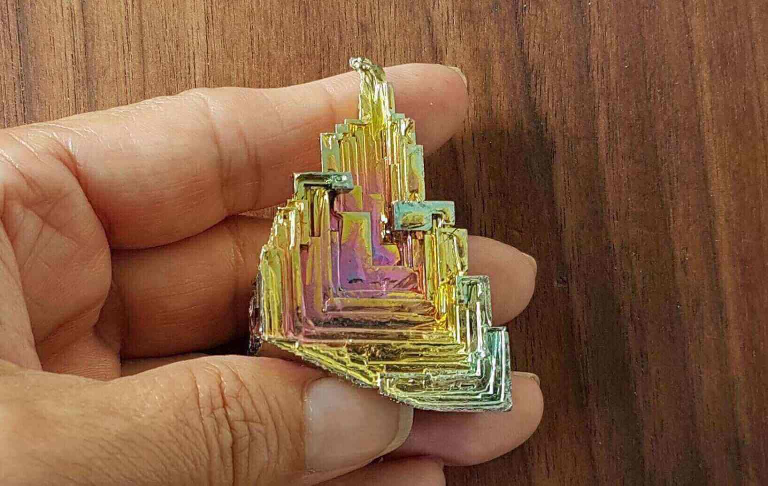 bismuth gemstone jewelry