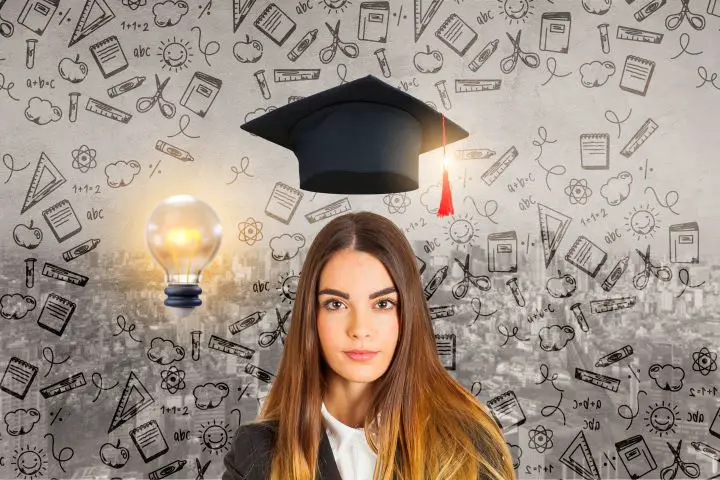 front-view-woman-portrait-with-graduation-cap1