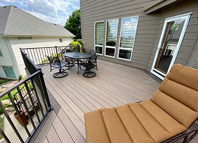 Who Are the Best Deck Builders Near Me?