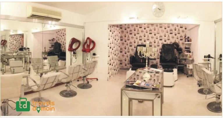 https://travelsdomain.com/top-10-beauty-salons-in-islamabad/