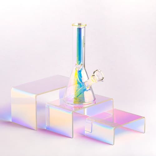 Discover Premium Glass Bongs at MetierWholesale