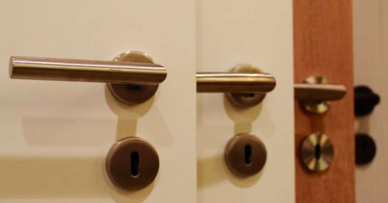 Elevate Your Entryway: Unveiling the Elegance of Front Door Handles and Knobs