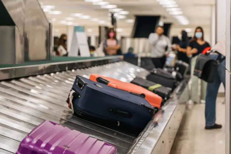 Allowance for baggage on Volaris