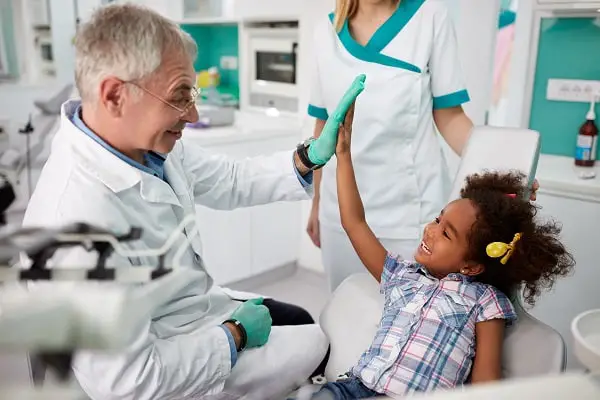 What to Expect During Your Child’s First Dental Checkup