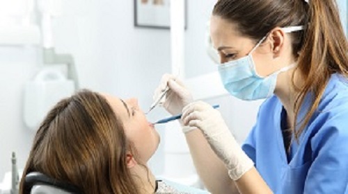 The Role of Dentist Job Platforms in Career Growth