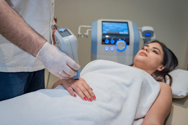 “Erase Years in Dubai: The Exilis Revolution for Age-Defying Beauty!”