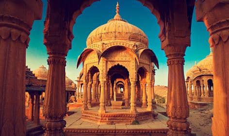 Unveiling the Wonders: Package Tours in India by Trinetra Tours