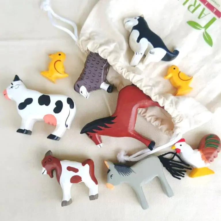 Wooden Animal Toys: Encouraging Creativity and Imagination in Kids