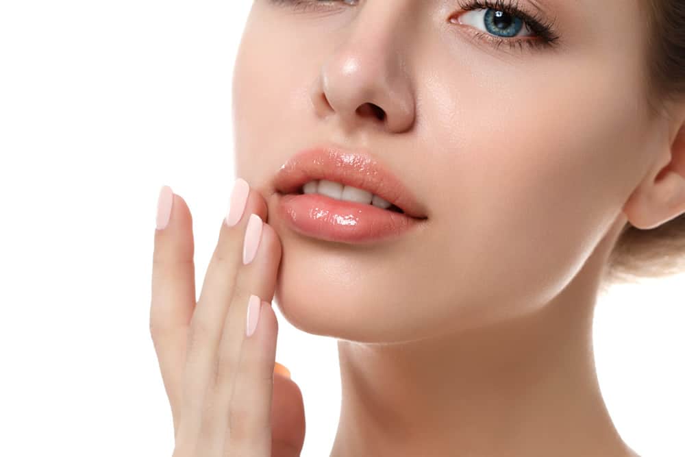 lip-fillers-botox-lip-flip-1018180060