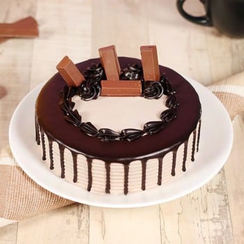 Indulge in Delicious Treats A Guide to Cake Delivery in Noida