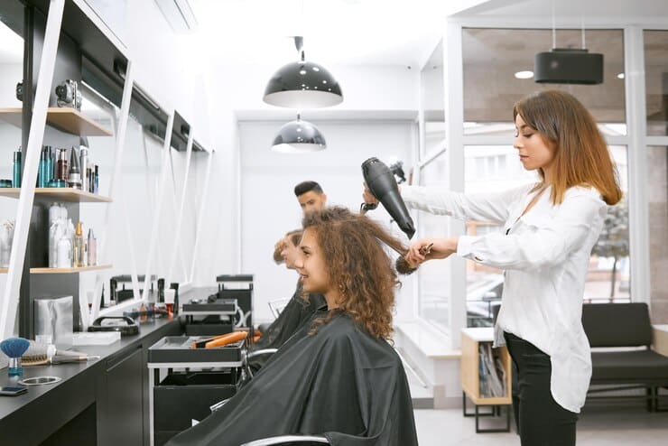 Strategies for Securing Hair Stylist Jobs CA