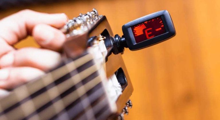 Upgrade Your Ibanez with the Tronical Full Automatic Professional Guitar Tuner