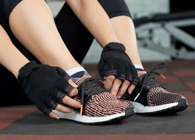 Why Carbon Fiber Insoles Are a Game-Changer for Foot Health